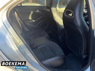 Mercedes A-klasse 180 Prestige AMG Panorama Navigatie Stoelverw. Airco PDC picture 19