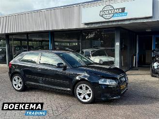 krockskadad bil auto Audi A3 1.6 Ambition Business Edition Navigatie Cruise Climate 2008/12