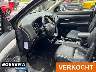 Mitsubishi Outlander 2.0 PHEV Instyle Pano Keyless Navi Camera Stoelverw. picture 10