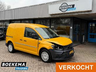 skadebil bedrijf Volkswagen Caddy 2.0 TDI Airco Trekhaak PDC Schuifdeur 2016/7