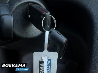 Peugeot 5008 1.6 THP ST Aut Panorama Navigatie Climate Cruise PDC Glazen dak picture 29