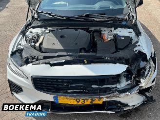 Volvo V-60 2.0 T6 Recharge AWD R-Design HUD Pano Keyless Led Navi Camera Stoelverw. picture 8