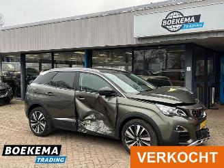 krockskadad bil auto Peugeot 3008 1.2 PureTech Premium Keyless Virtual Navi Camera PDC 2020/2