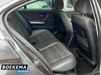 BMW 3-serie 325i Business 218PK Navi Climate Cruise PDC Trekh. picture 18
