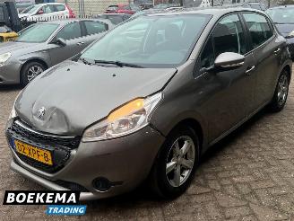 Peugeot 208 1.4 VTi Active 5-Drs Climate Cruise Trekh. picture 4