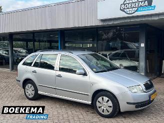 uszkodzony samochody osobowe Skoda Fabia Combi 1.4-16V Choice Airco Cruise PDC 2004/6