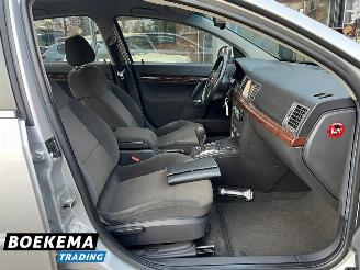 Opel Vectra 2.2 16V Elegance 155PK Aut Cruise PDC Trek. picture 15