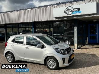 skadebil auto Kia Picanto 1.0 DPi DynamicLine Camera Airco 2023/12