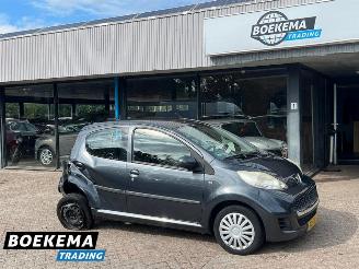 Unfallwagen Peugeot 107 1.0-12V XS Airco 5-Deurs 2010/7