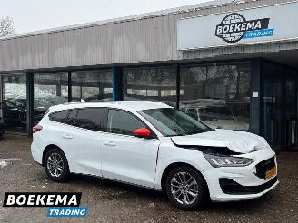 Avarii autoturisme Ford Focus Wagon 1.0 EcoBoost 125PK Hybrid Navi Climate Cruise PDC Trekh. 2022/11