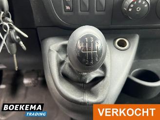 Renault Master T35 2.3 DCI L2H3 3-Pers Navigatie Cruise Airco PDC Trekhaak picture 19