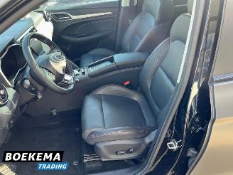 MG ZS EV Long Range Luxury 70 kWh Panorama Leer Camera Navigatie picture 12