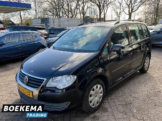 Volkswagen Touran 1.4 TSI 140PK Business Navigatie Cruise Climate picture 4