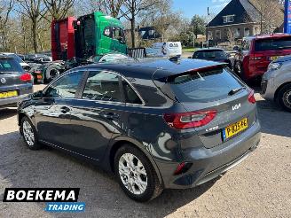 Kia Ceed 1.0 T-GDi DynamicLine Navigatie Camera Keyless picture 3