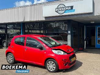 Damaged car Peugeot 107 1.0 Access Airco 5-Deurs 2012/11