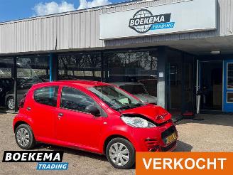 skadebil auto Peugeot 107 1.0 Access Airco 5-Deurs 2012/11
