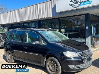 Coche accidentado Volkswagen Touran 2.0 TDI 170PK Highline Stoelverw. Cruise Climate 2008/5
