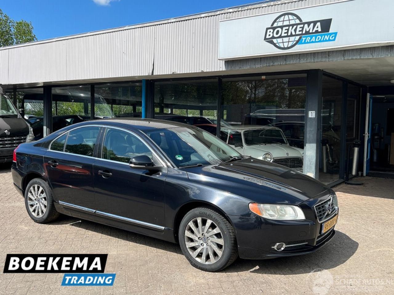 Volvo S-80 2.0 D3 Momentum Automaat Navigatie Leer Cruise