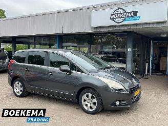 Auto incidentate Peugeot 5008 1.6 VTi Blue Lease 7-Persoons Leer Stoelverwarming Navigatie Climate Cruise 2010/10