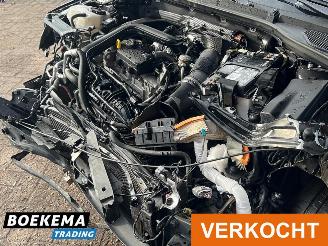 Skoda Octavia Combi 1.0 e-TSI Business Edition Navigatie Cruise Lane-Ass picture 17