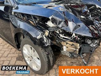 Skoda Octavia Combi 1.0 e-TSI Business Edition Navigatie Cruise Lane-Ass picture 6