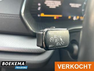 Skoda Octavia Combi 1.0 e-TSI Business Edition Navigatie Cruise Lane-Ass picture 25