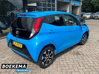 Toyota Aygo 1.0 VVT-i x-first Cruise-Control Arico picture 2