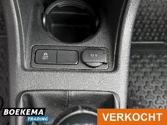 Volkswagen Up! 1.0 High Up! Navigatie Airco 3-Deurs picture 21
