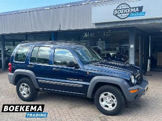 Voiture accidenté Jeep Cherokee 2.4i Sport Plus Cruise-Control Trekhaak 2002/10