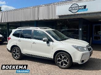 Voiture accidenté Subaru Forester 2.0 XT Sport Executive 240PK Stoelverwarming Panoramadak Navi 2016/1