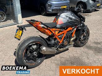 KTM  SuperDuke R 1390 picture 3