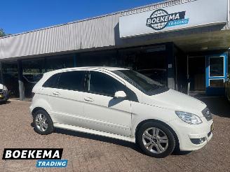 Auto incidentate Mercedes B-klasse 180 CDI Navi Clima Leer Speedlimiter 2009/12