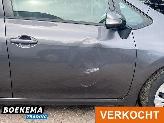 Toyota Auris 1.3 Aspiration Clima Parkeersensoren Elektrische Ramen picture 10