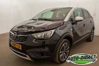 krockskadad bil auto Opel Crossland X 1.2 Automaat Turbo Innovation 2019/2