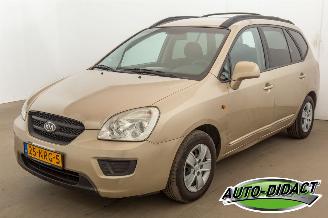 krockskadad bil auto Kia Carens 2.0 automaat 7 Persoons 2008/2