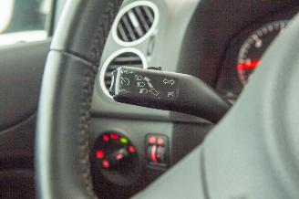 Volkswagen Golf plus 1.6 TDI Automaat picture 12