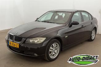 Voiture accidenté BMW 3-serie 318i Airco 2007/5
