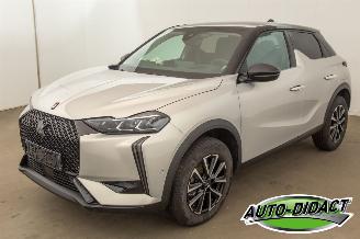 krockskadad bil auto DS Automobiles DS 3 1.2 Hybrid 21.119KM  136 Performance Line 2024/10