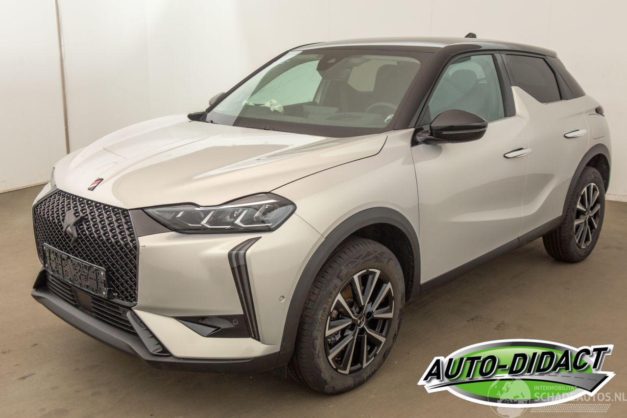 DS Automobiles DS 3 1.2 Hybrid 21.119KM  136 Performance Line