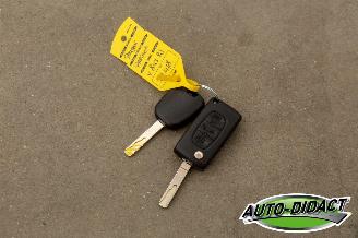 Peugeot Partner 120 1.6 BlueHDi 75 Premium 140.301 km nap picture 21