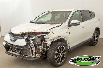 krockskadad bil auto Toyota Rav-4 2.5 Hybrid 4WD Automaat 2018/1