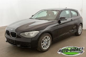Unfallwagen BMW 1-serie 116i Airco 2013/3