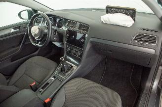Volkswagen Golf 1.0 TSI 80.136 km Carpas Navi Camera picture 21