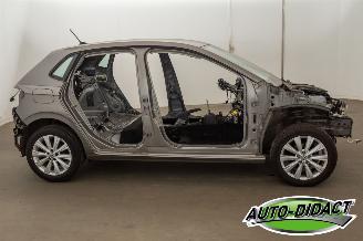 Volkswagen Polo 1.0 TSI Highline picture 17