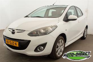 krockskadad bil auto Mazda 2 1.3 BIFUEL GT-M Line Airco 2011/10