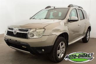 krockskadad bil auto Dacia Duster 1.6 Airco Leder 2011/10