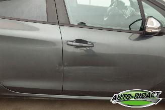 Peugeot 208 1.2 Airco Navi picture 28