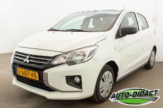 krockskadad bil auto Mitsubishi Space-star 1.2 Cool+ 69.747 km Airco 2021/7