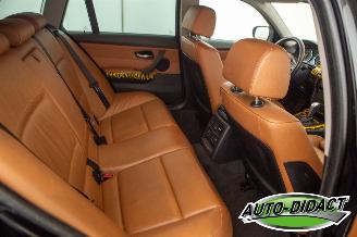 BMW 3-serie 325d Automaat Clima Navi Leder High Executive picture 22
