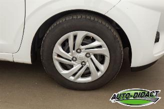 Hyundai I-10 1.0 94.230 km Airco Navi Camera Comfort Smart picture 30